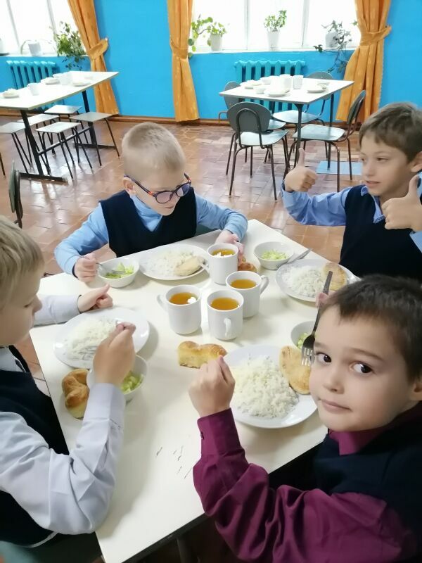 обеденный зал столовой
